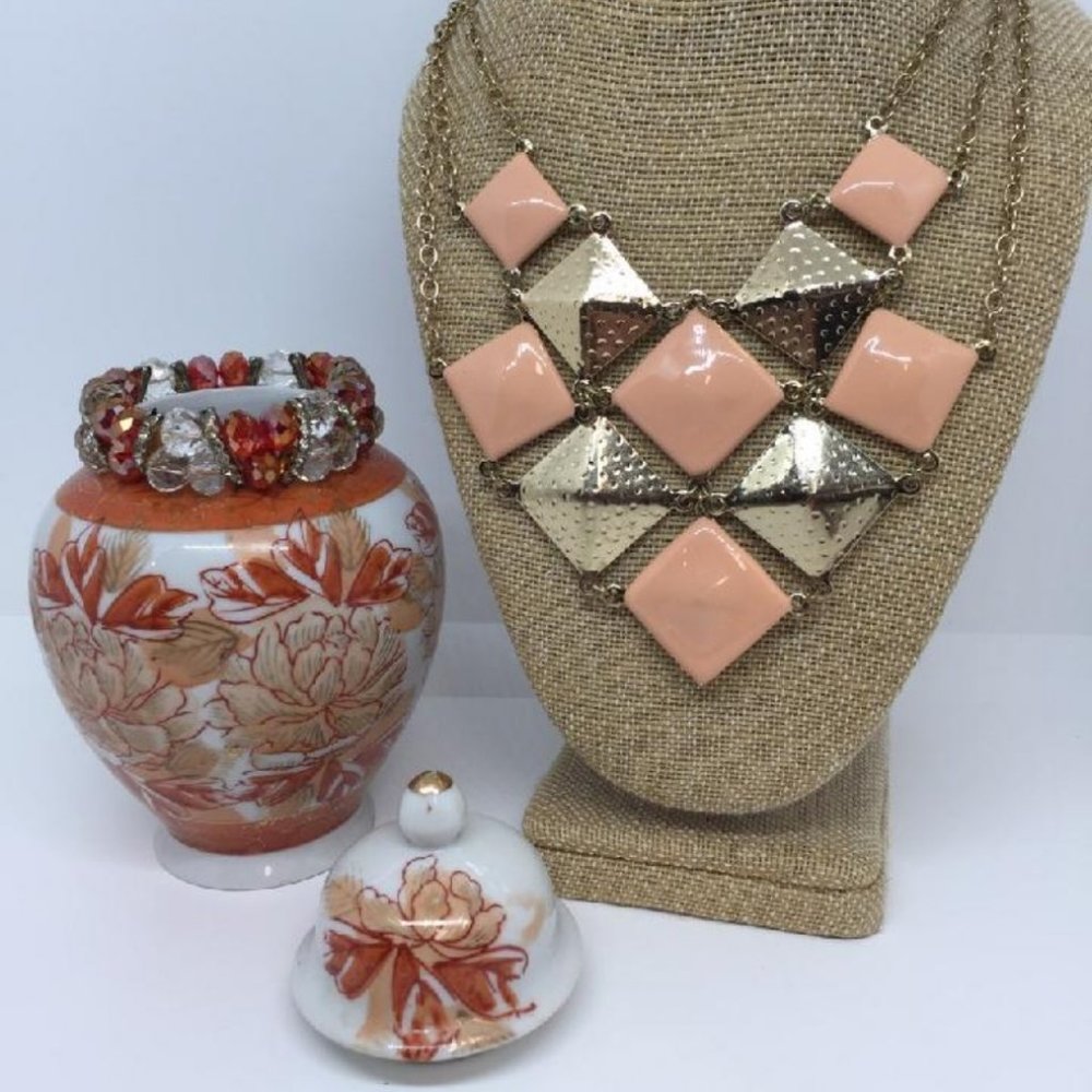 Gold Modern Geometric Peach Bib Necklace Lotus Gin - image 1